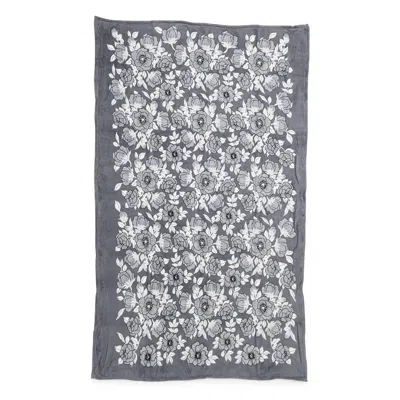Vera Bradley Outlet Fleece Throw Blanket In Gray