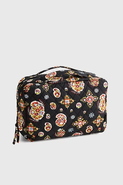 Vera Bradley Quilted Cotton Hanging Travel Organizer In North Star Sky, Women's At Urban Outfitters