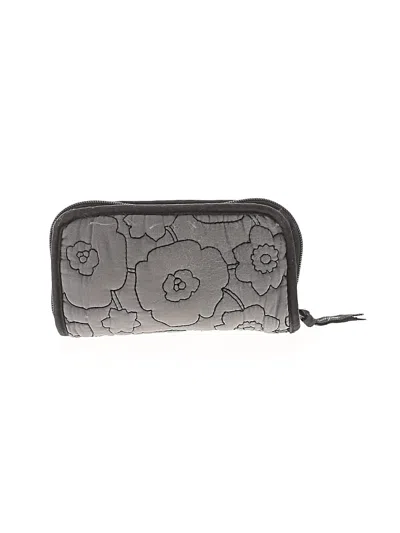 Pre-owned Vera Bradley Wallet In Gray