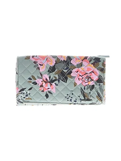 Pre-owned Vera Bradley Wallet In Gray
