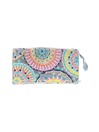 Pre-owned Vera Bradley Wallet In Gray