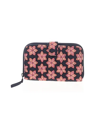 Pre-owned Vera Bradley Wallet In Pink