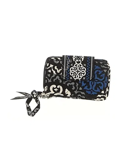 Pre-owned Vera Bradley Wristlet In Black