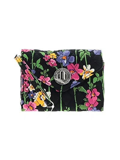 Pre-owned Vera Bradley Wristlet In Black