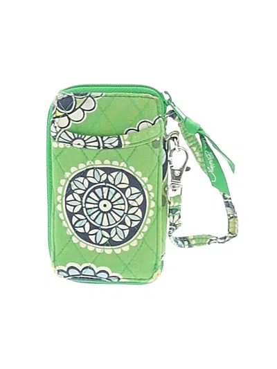 Pre-owned Vera Bradley Wristlet In Green