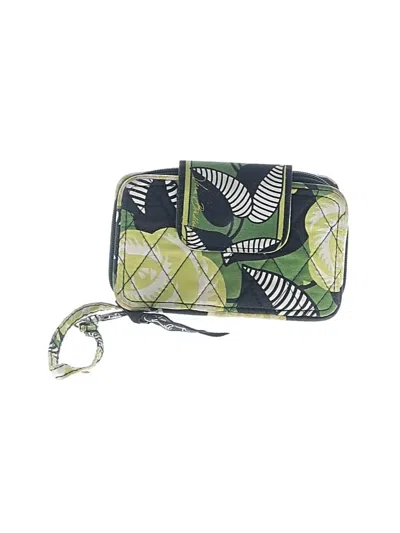 Pre-owned Vera Bradley Wristlet In Green