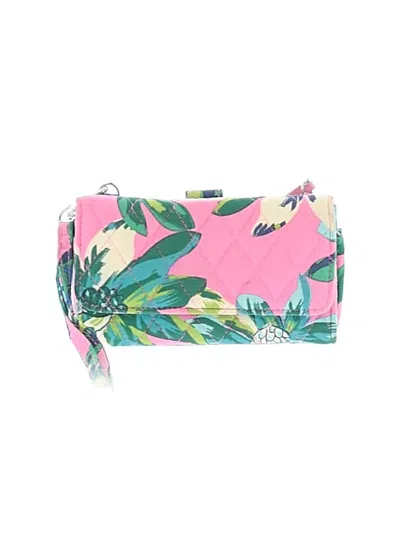 Pre-owned Vera Bradley Wristlet In Pink