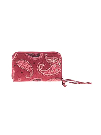 Pre-owned Vera Bradley Wristlet In Red