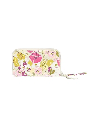 Pre-owned Vera Bradley Wristlet In White