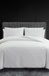 Vera Wang Abstract Crinkle Comforter & Shams Set In Off White