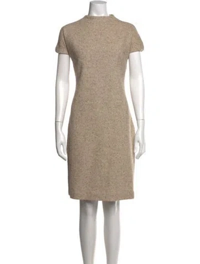 Pre-owned Vera Wang Alpaca Knee-length Dress In Neutral