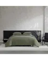Vera Wang Carved Lines Matelassé Comforter Set In Green
