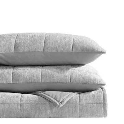 Vera Wang Chenille Box Solid 3 Piece Quilt Set, King In Gray