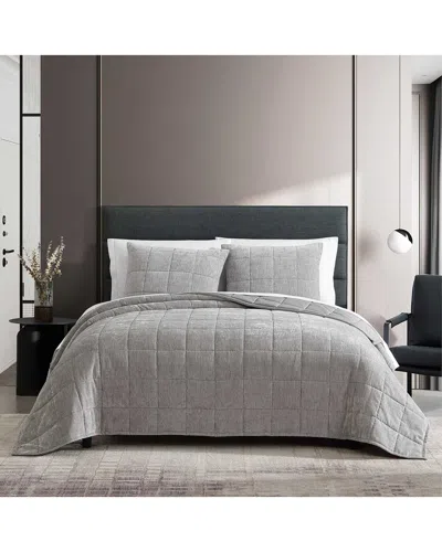 VERA WANG VERA WANG CHENILLE BOX SOLID CHENILLE REVERSIBLE QUILT SET