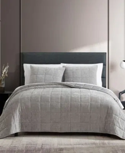 Vera Wang Chenille Box Solid Quilt Sets In Gray