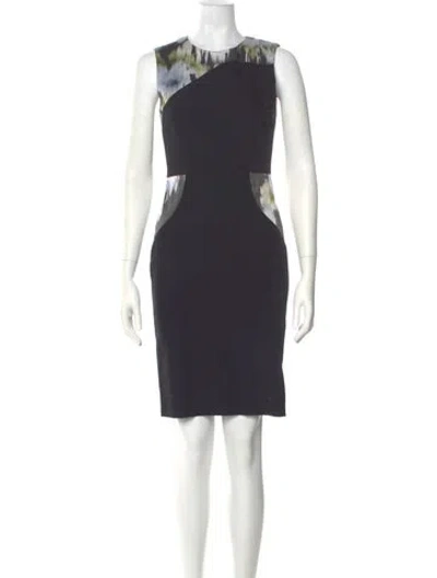 Pre-owned Vera Wang Crew Neck Knee-length Dress In Black