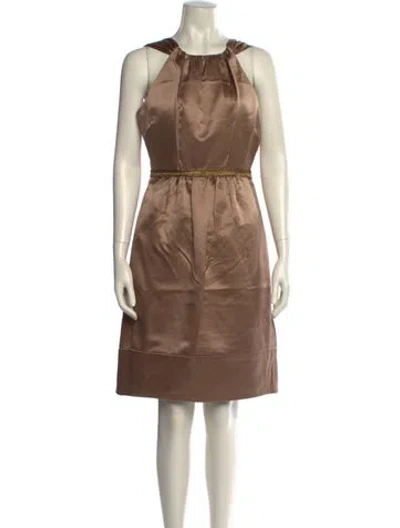 Pre-owned Vera Wang Crew Neck Knee-length Dress In Neutral