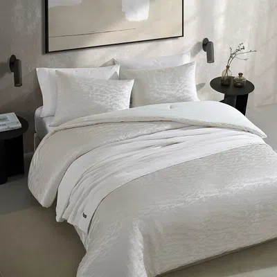 Vera Wang Illusion Textured 3 Piece Comforter Set, King In White