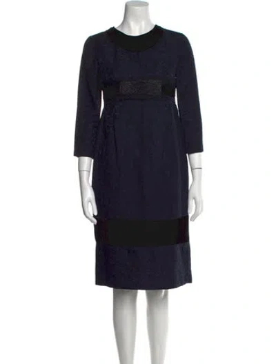 Pre-owned Vera Wang Lace Pattern Knee-length Dress In Blue