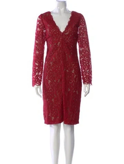 Pre-owned Vera Wang Lace Pattern Knee-length Dress In Red