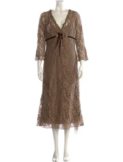 Pre-owned Vera Wang Lace Pattern Long Dress In Neutral