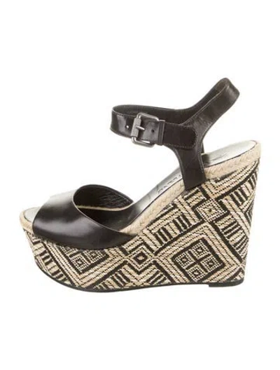 Pre-owned Vera Wang Leather Espadrilles In Black