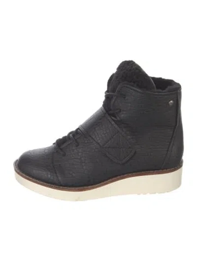 Pre-owned Vera Wang Leather Lace-up Boots In Blue