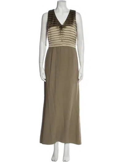 Pre-owned Vera Wang Neiman Marcus Long Dress In Neutral