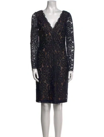 Pre-owned Vera Wang Nylon Knee-length Dress In Black