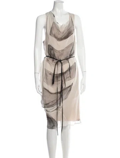 Pre-owned Vera Wang Printed Knee-length Dress In Neutral