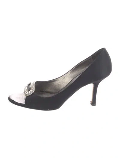 Pre-owned Vera Wang Satin Pumps In Blue