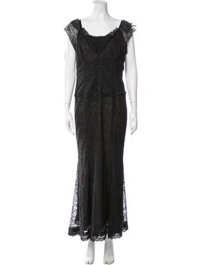 Pre-owned Vera Wang Scoop Neck Long Dress In Black