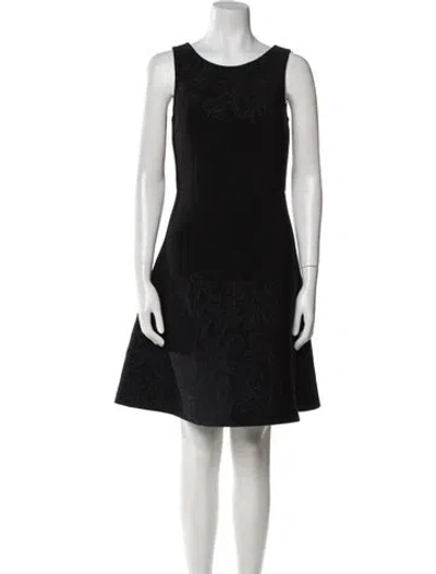 Pre-owned Vera Wang Scoop Neck Mini Dress In Black
