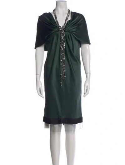 Pre-owned Vera Wang Silk Knee-length Dress In Green