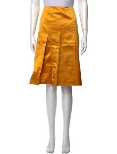 Pre-owned Vera Wang Silk Knee-length Skirt In Yellow