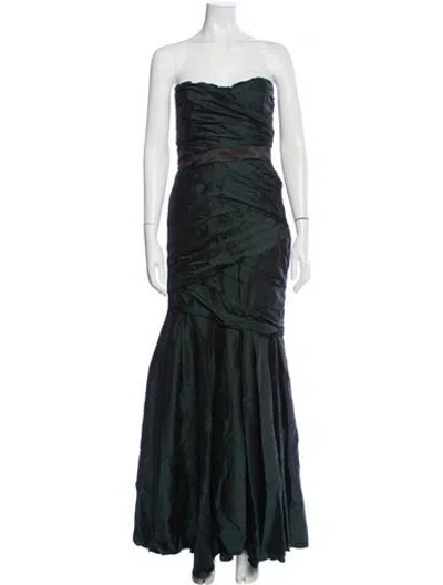 Pre-owned Vera Wang Silk Long Dress In Green