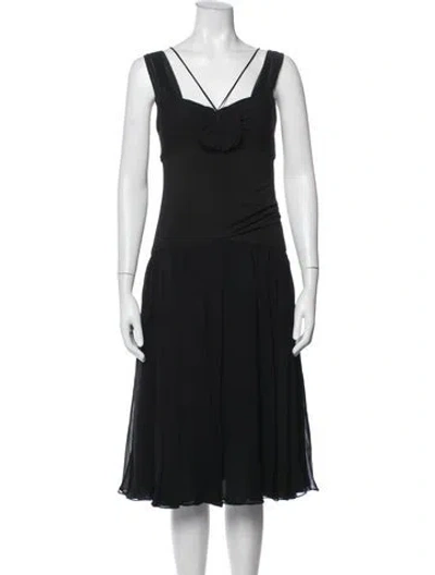 Pre-owned Vera Wang Square Neckline Midi Length Dress In Black