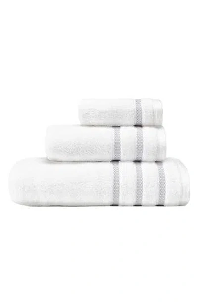 Vera Wang Trellis Bath Towel, Hand Towel & Fingertip Towel Set In White Arctic Grey