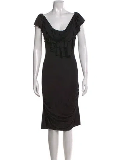Pre-owned Vera Wang V-neck Knee-length Dress In Black