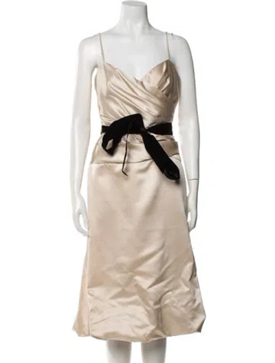 Pre-owned Vera Wang V-neck Long Dress In Neutral