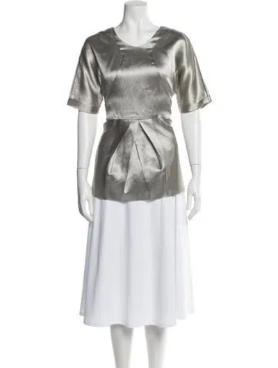 Pre-owned Vera Wang V-neck Short Sleeve Blouse In Silver