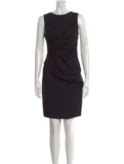 Pre-owned Vera Wang Wool Knee-length Dress In Black