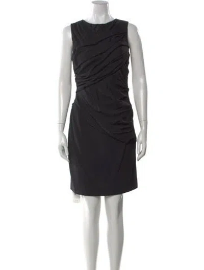Pre-owned Vera Wang Wool Knee-length Dress In Black