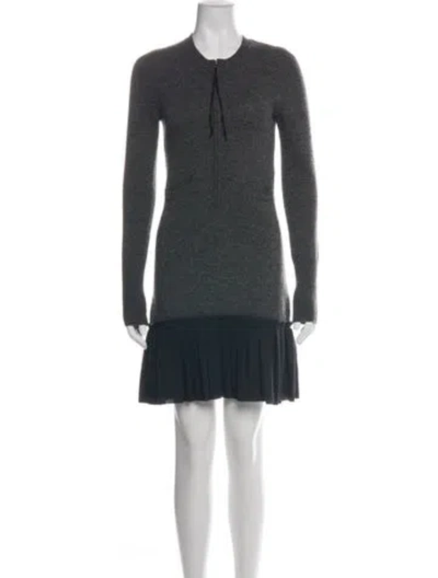 Pre-owned Vera Wang Wool Mini Dress In Green