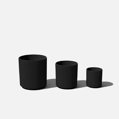 Veradek Demi Series Fluted Round Pot Planter In Black