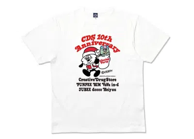 Pre-owned Verdy Men's  X Creative Drug Store Cds 10th Holiday Tee Shirt In White