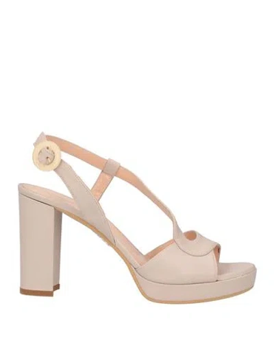Vernissage Woman Sandals Light Pink Size 10 Leather