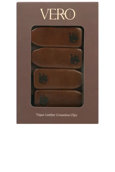 Vero Lineage Faux Leather Creaseless Clips In Tobacco