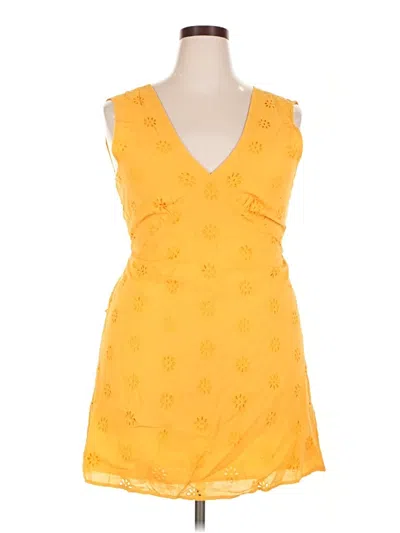 Pre-owned Vero Moda Casual Dress In Yellow