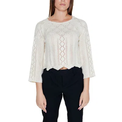 Vero Moda Cotton Tops & Women's T-shirt In Beige